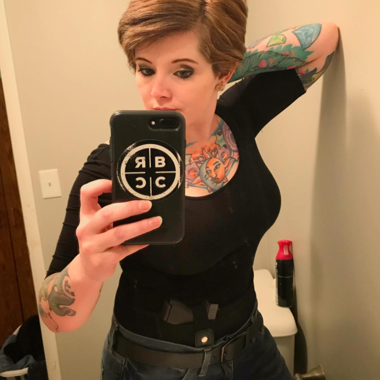 Alt image